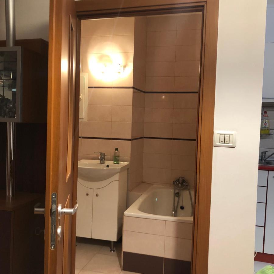 Charming Quiet Studio Coltea Old Town In The Centre Of 부쿠레슈티 외부 사진